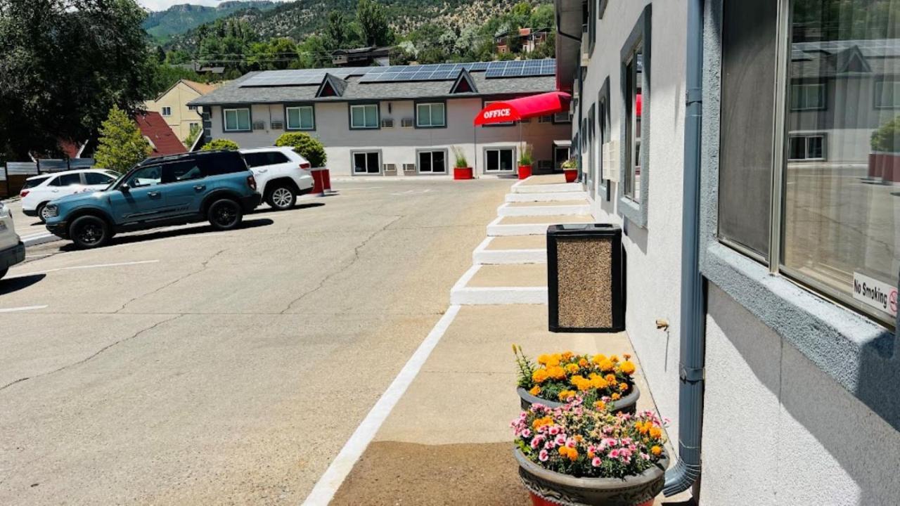 Adventure Inn - Glenwood Springs Ngoại thất bức ảnh