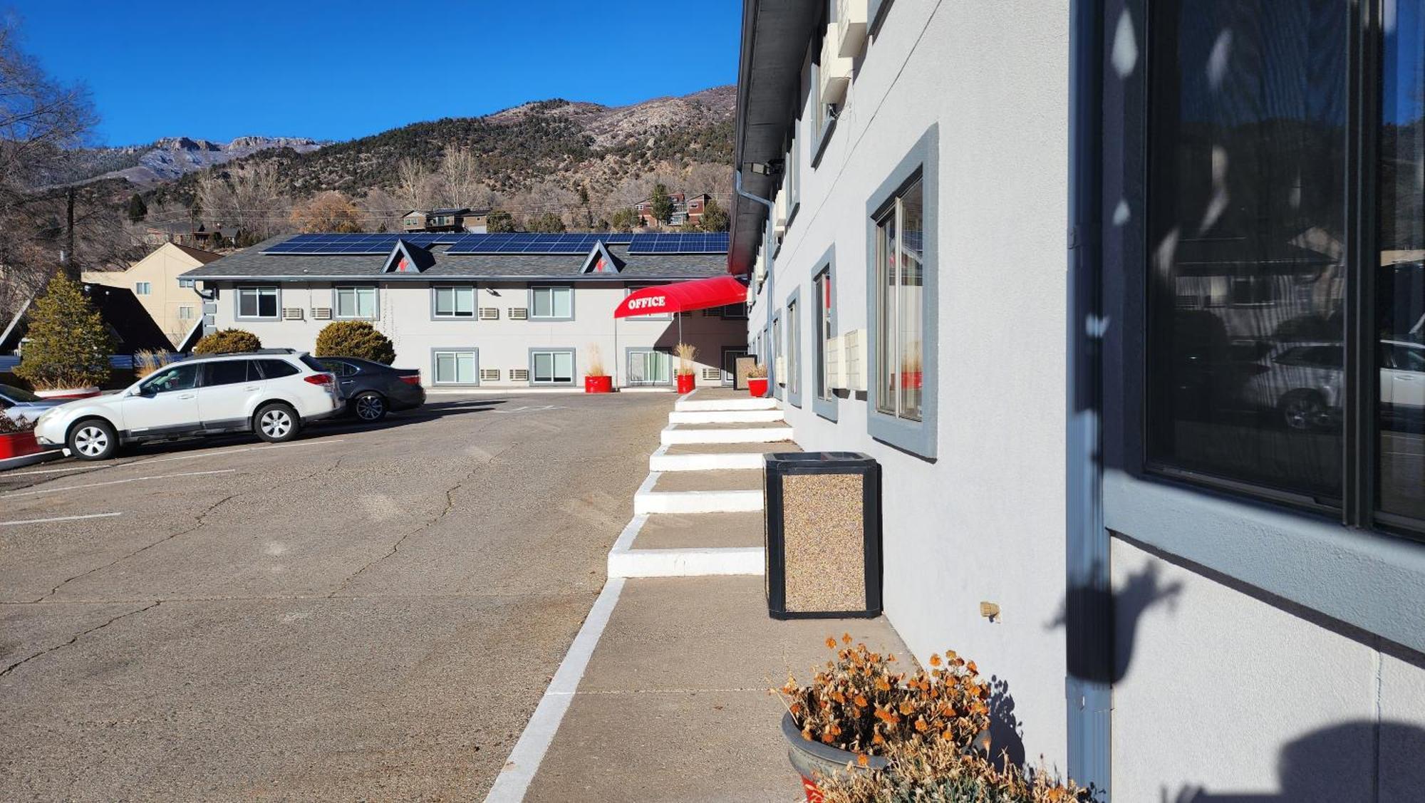 Adventure Inn - Glenwood Springs Ngoại thất bức ảnh